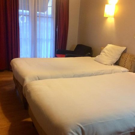 Hotel La Venerie Virton Esterno foto